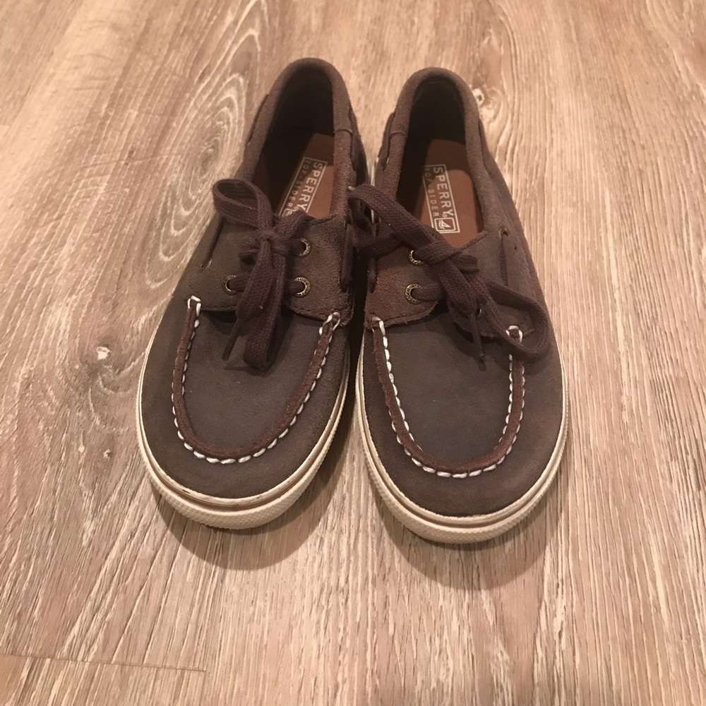 Sperry top-siders